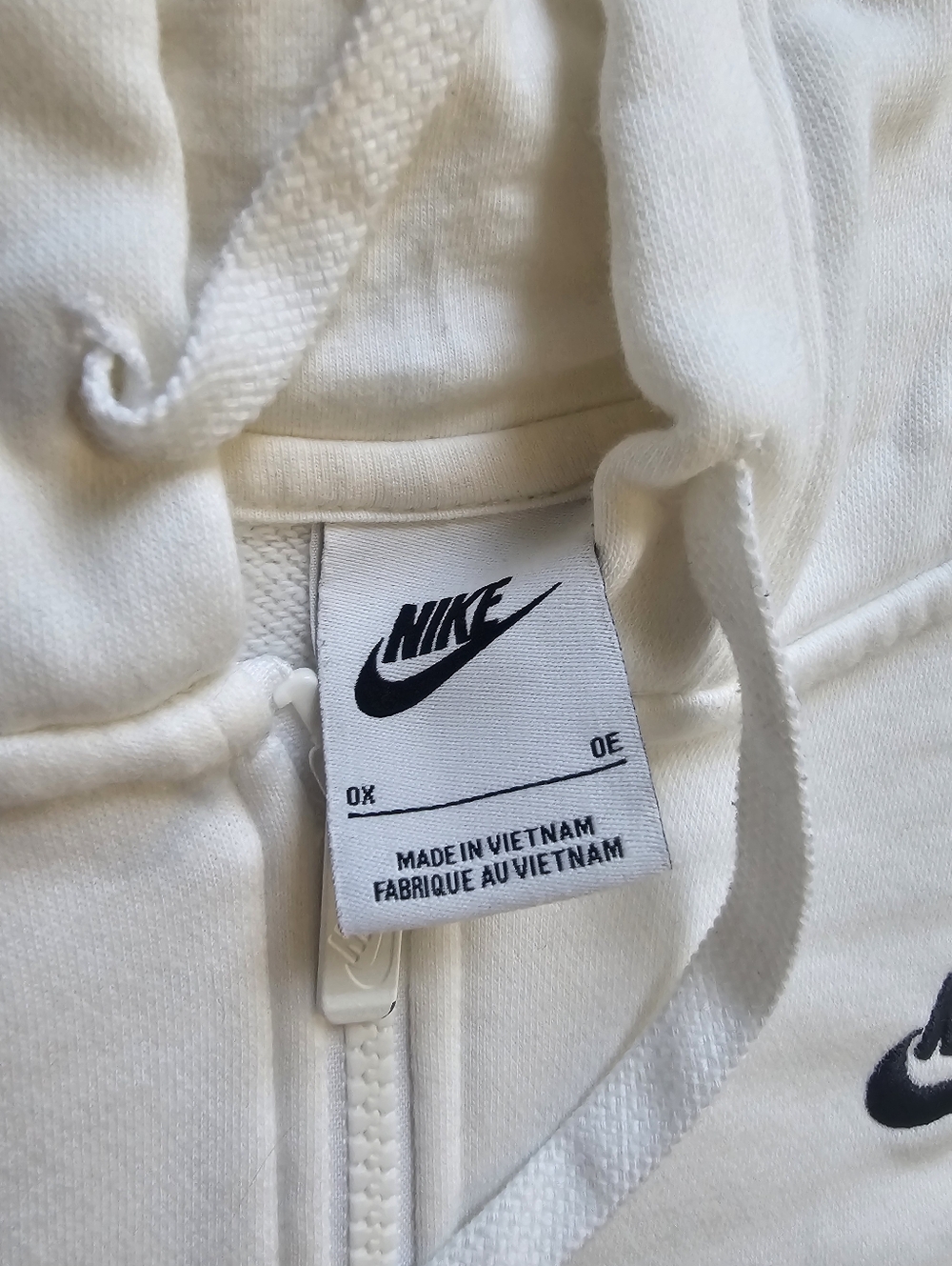 Nike White Full-Zip Hoodie with Black Swoosh - Picture 3 of 4